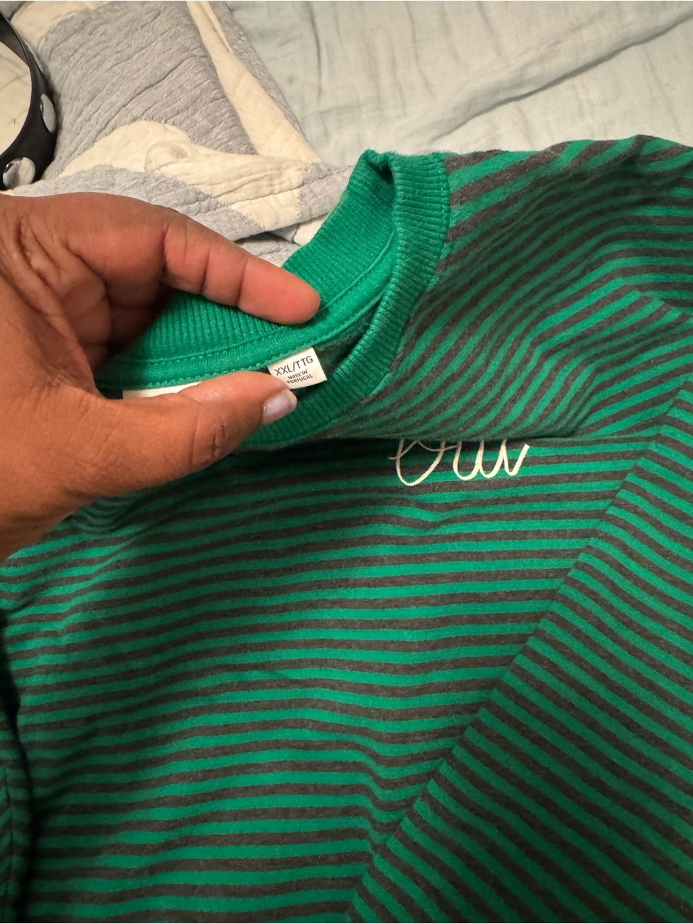 Clare V Oversized Sweatshirt - Picture 6 of 6